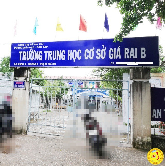 Trường THCS Giá Rai B (phường 1 thị xã Giá Rai, tỉnh Bạc Liêu).
