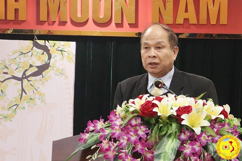 Ông Nguyễn Thiện Trưởng - Nguyênthứ trưởng Bộ Y Tế - Phó Chủ tịch TW Hội Giáo Dục Chăm Sóc Sức Khỏe Cộng Đồng Việt Nam phát biểu tại hội nghị.
