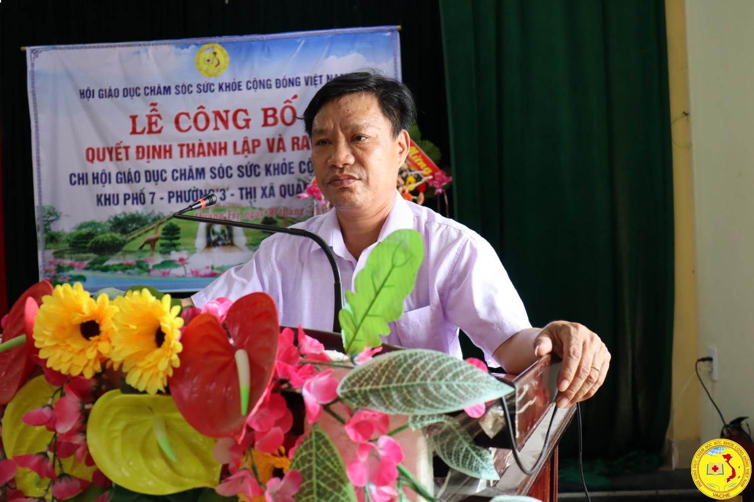 Ông Bùi Văn Thú, Phó Chủ tịch UBND phường 3 phát biểu.